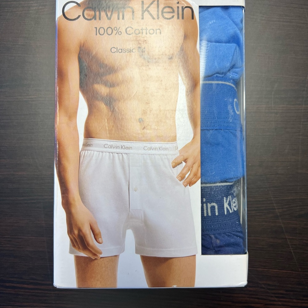 Calvin Klein Men's Boxers - White and Blue